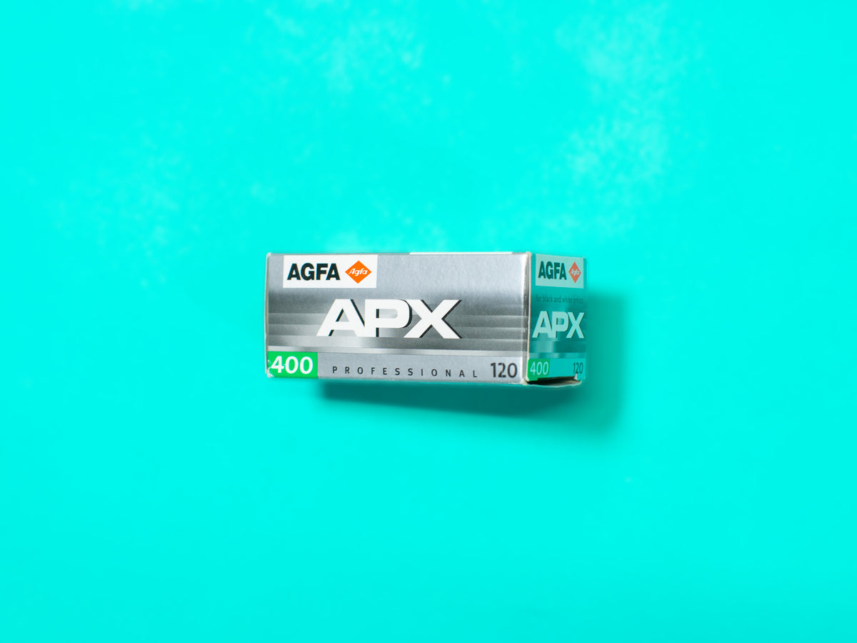 2 Films Agfa Professional APX 25 - Format 120, Noir Et Blanc, Neufs