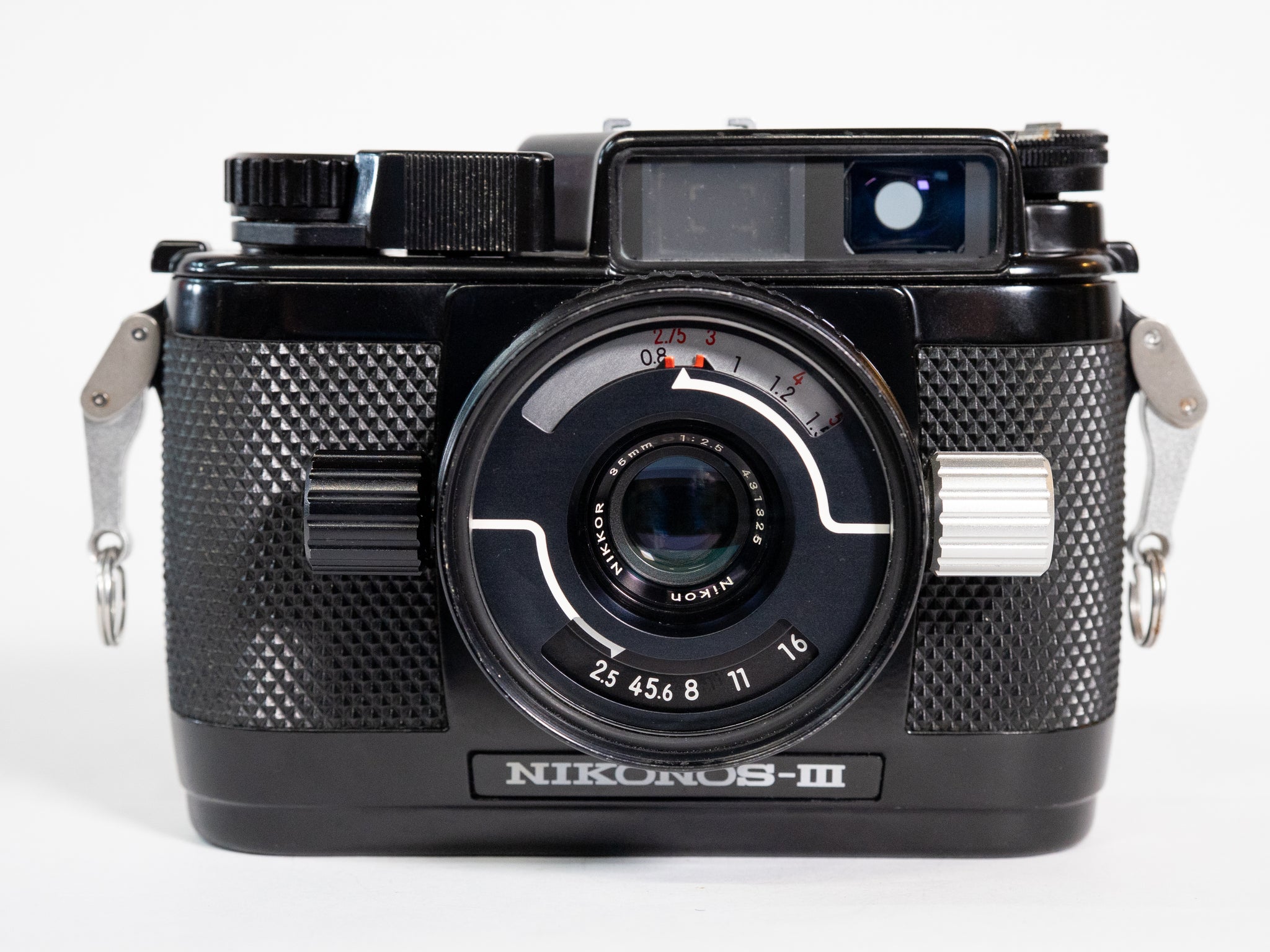 Nikonos III 35mm Film Camera with Nikkor 35mm Lens – Viejita Vintage