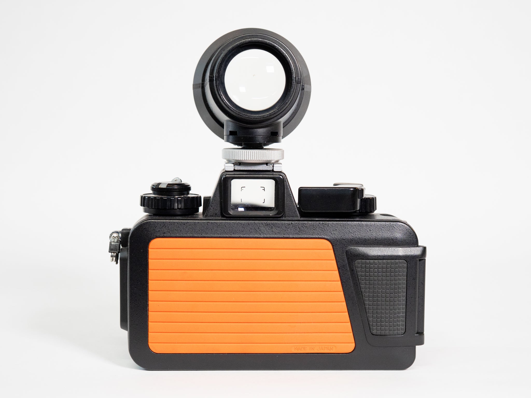 Nikonos V 35mm Film Camera with UW-Nikkor 20mm Lens w/ Nikonos