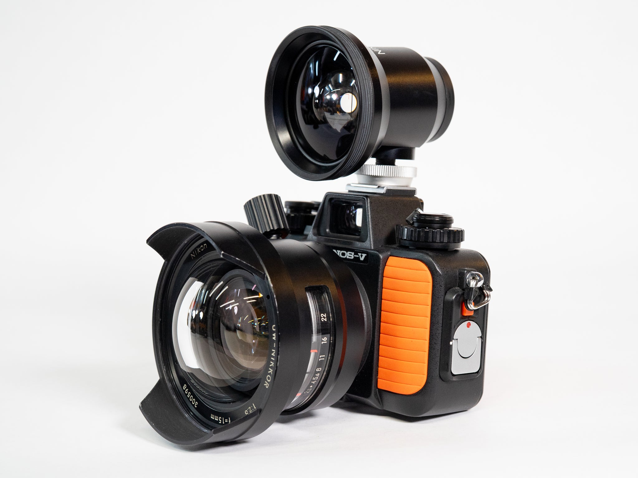 Nikonos V 35mm Film Camera with UW-Nikkor 15mm Lens w/ Nikonos