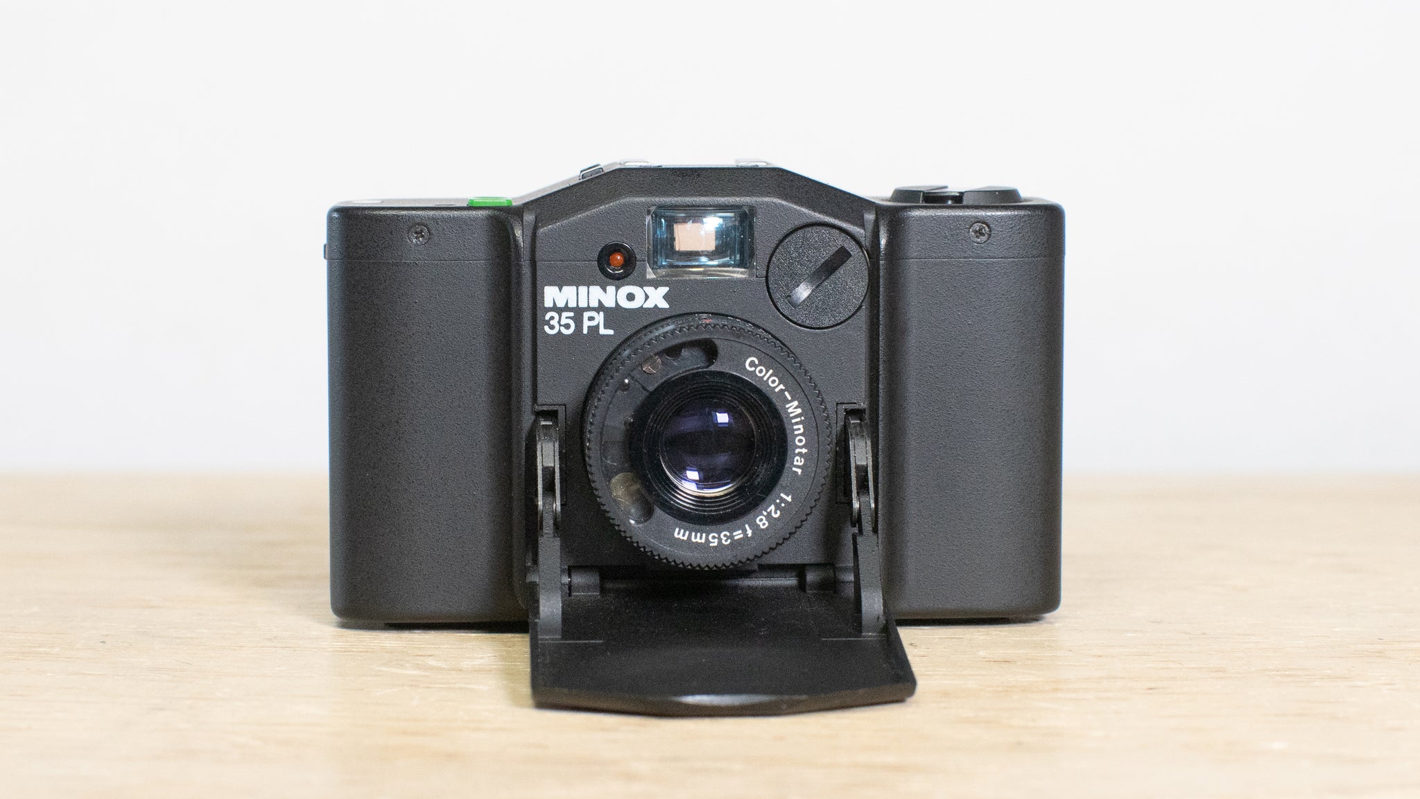 Minox 35 PL Point and Shoot 35mm Film Camera – Viejita Vintage