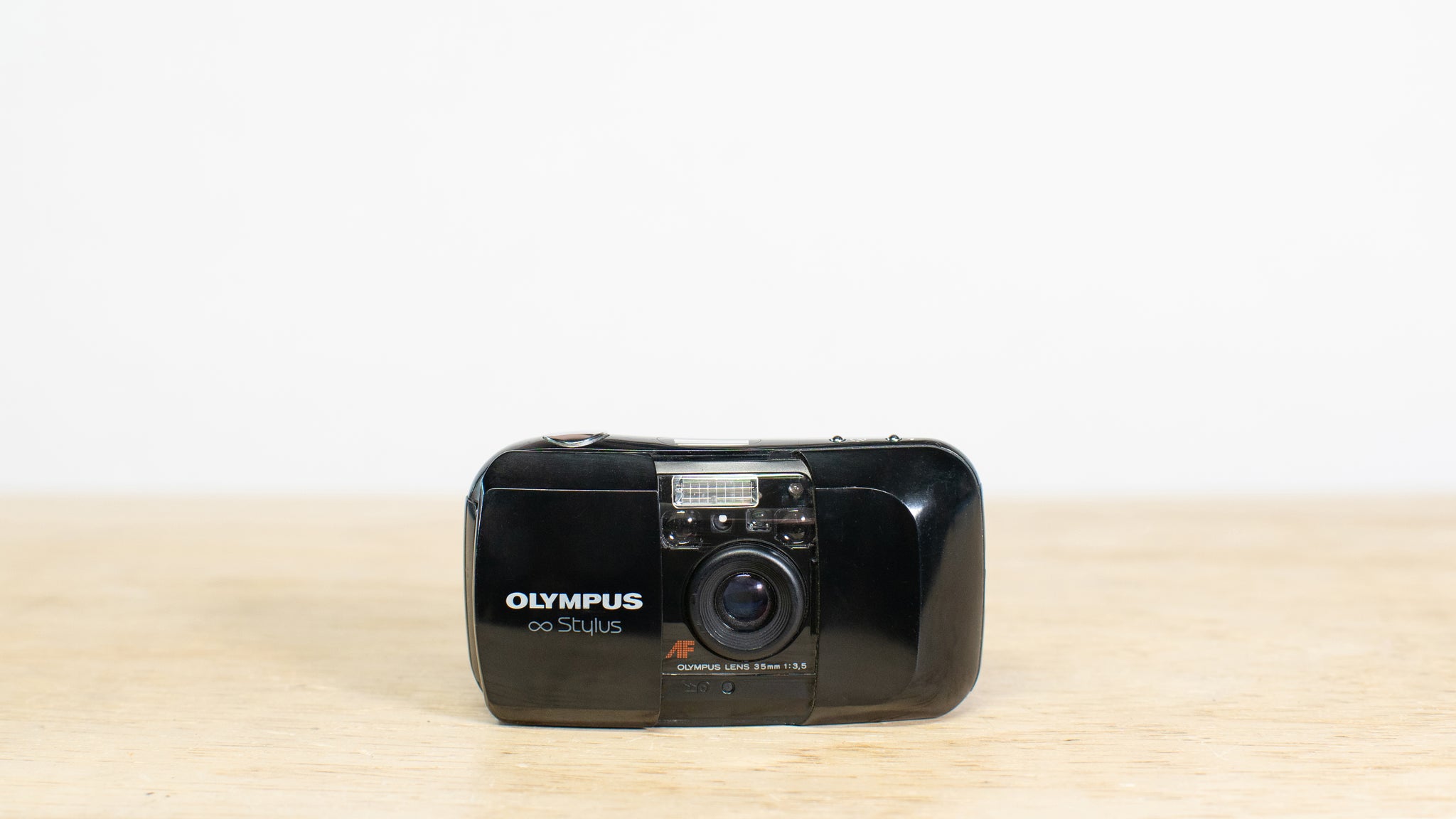 Olympus Infinity Stylus (mju - 1) Point and Shoot 35mm Film
