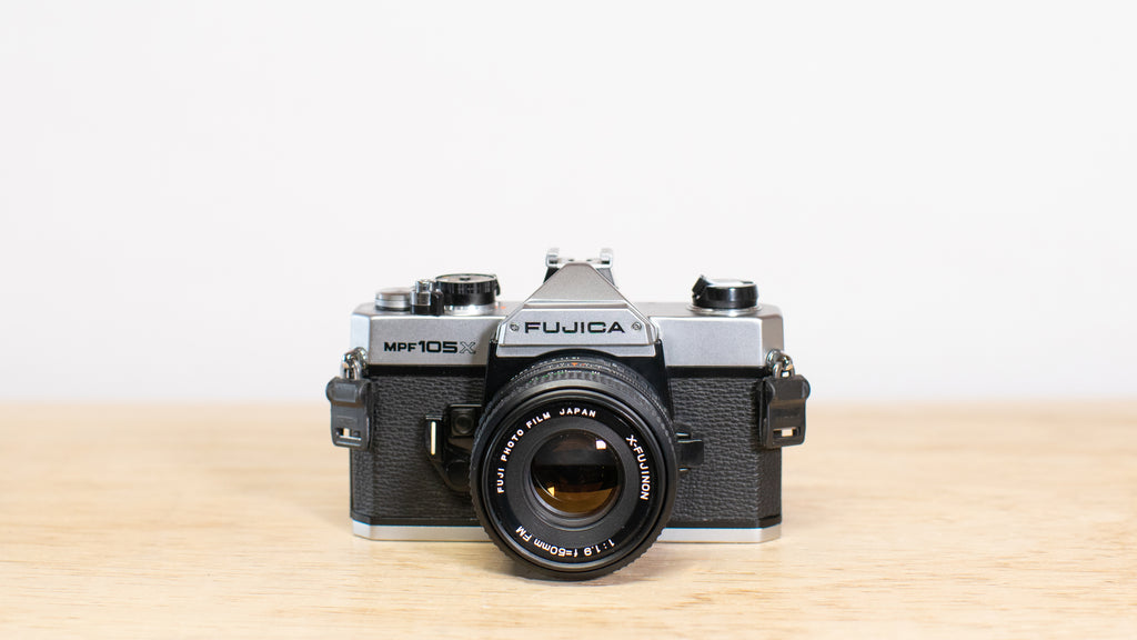 Fuji X-Fujinon 50mm 1:1.9 prime lens