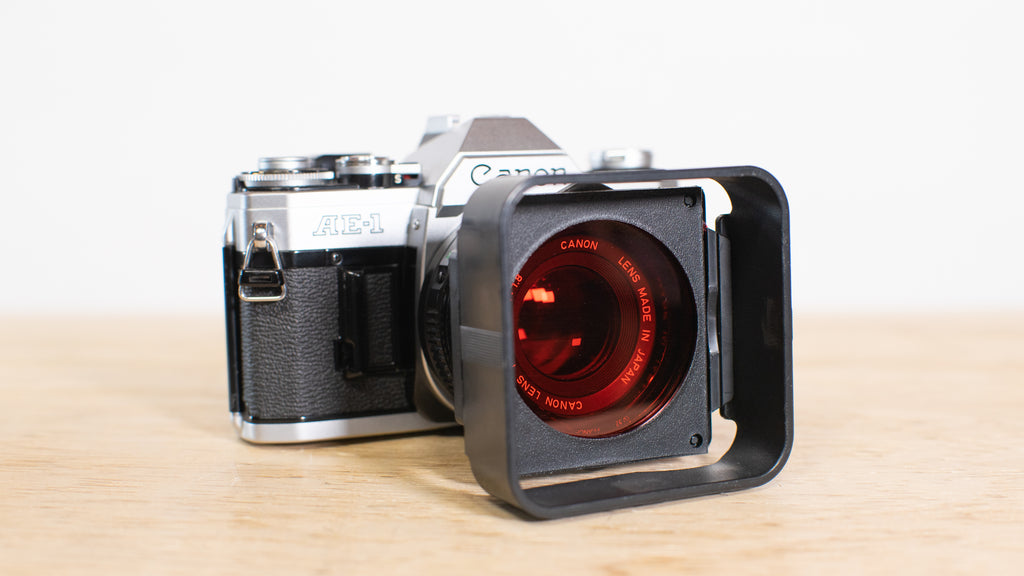B 194 - Gelatine holder with red filter