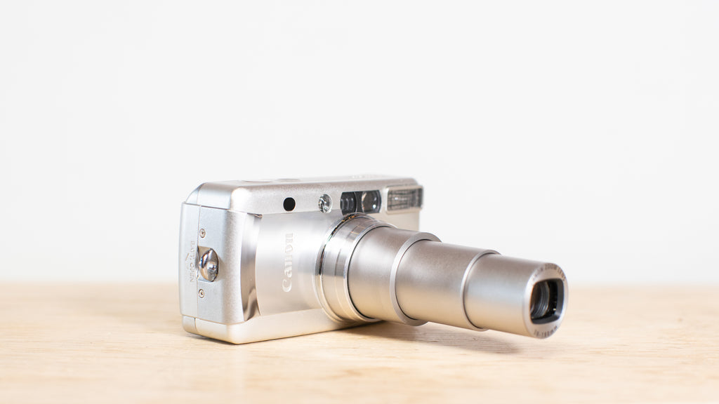 Canon Sure Shot Z180u Point and Shoot Camera
