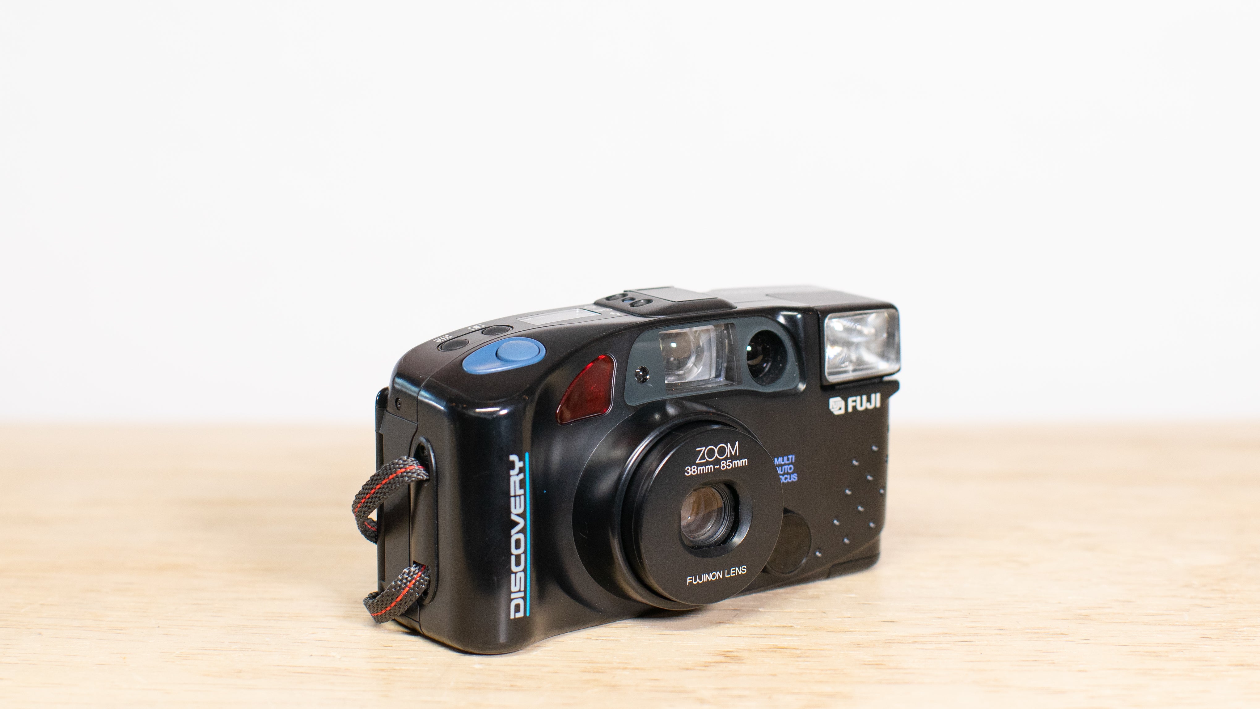 875 Camera Fuji Discovery 875 Point and Shoot 35mm Film Camera – Viejita Vintage