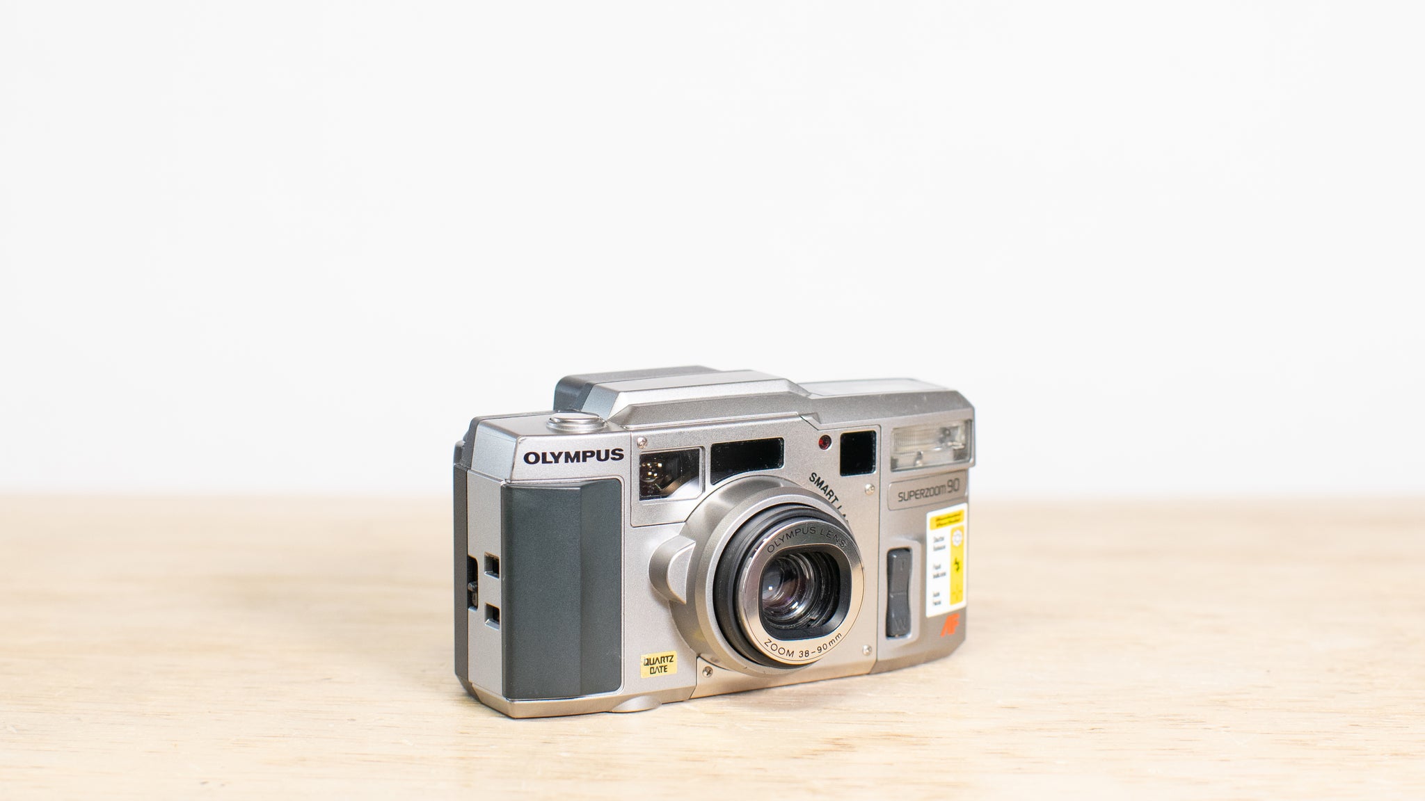 Olympus Superzoom 90 Point and Shoot 35mm Film Camera – Viejita