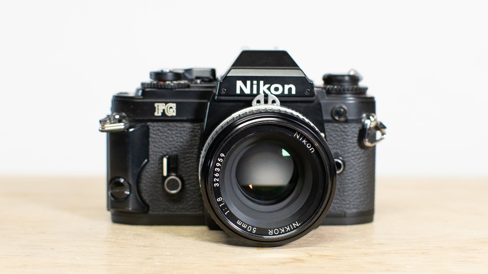 Nikon FG 35mm Film Camera – Viejita Vintage