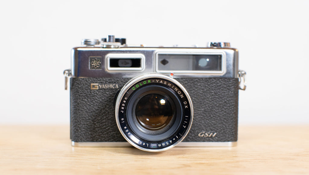 Yashinon DX 45mm 1:1.7 prime lens