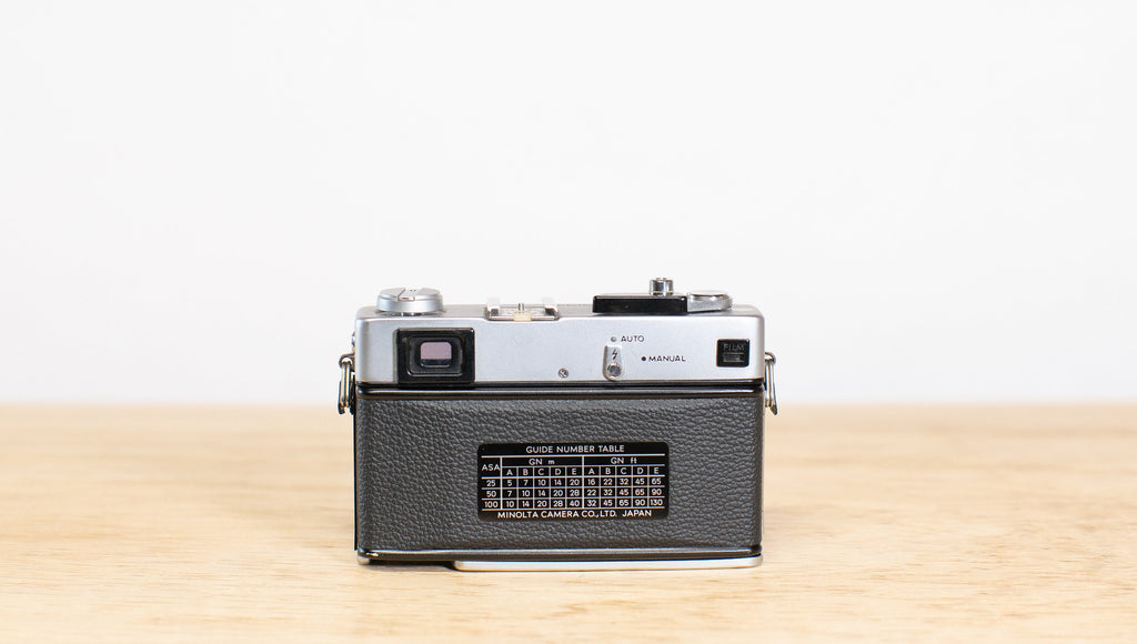 Minolta Rokkor-QF 40mm 1:1.7 prime lens