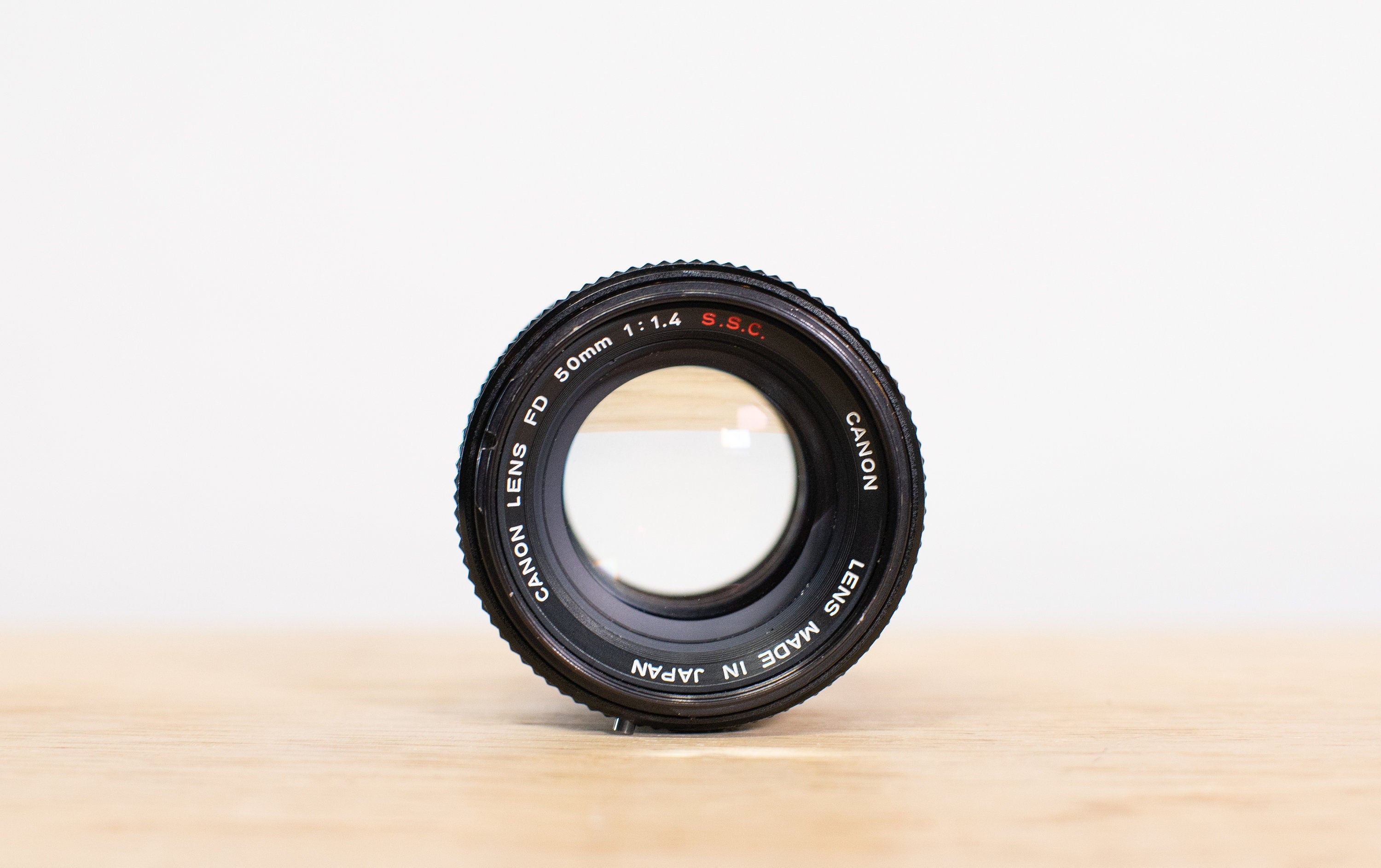 Canon FD 50mm Prime Lens – Viejita Vintage - Main Image